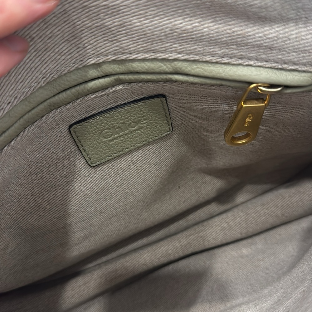 Chloe crossbody gorgeous - Picture 5 of 6